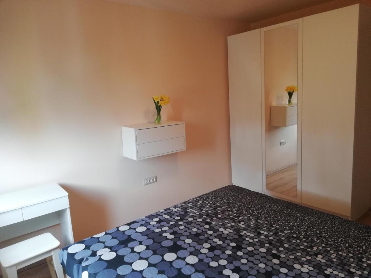 Ladrovici Apartman Nikola מראה חיצוני תמונה